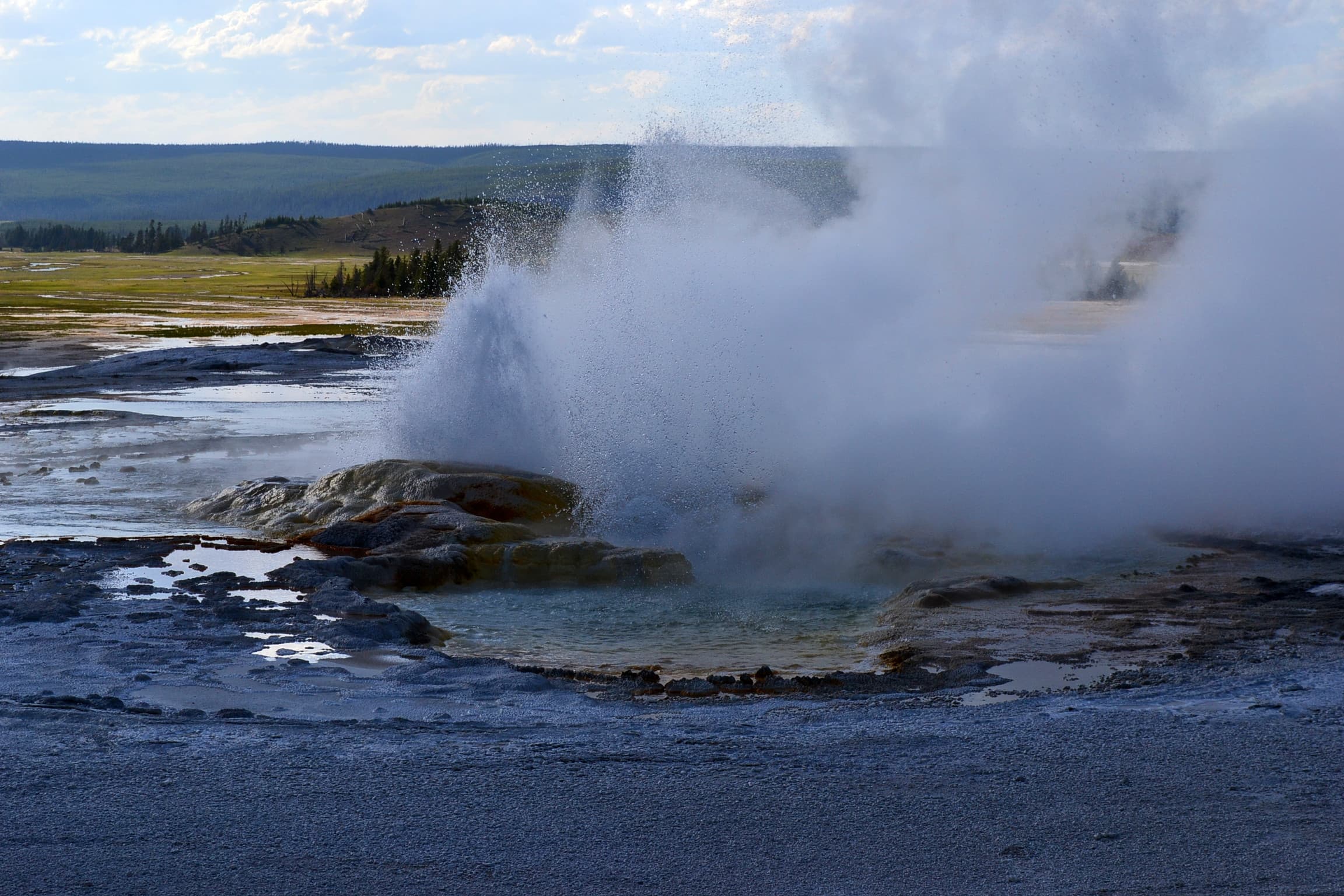 fourth picture of continuing geyser eruption.